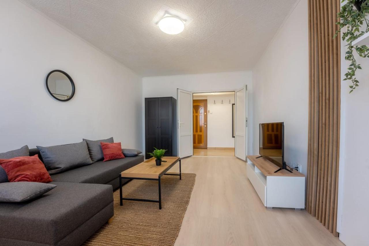 Nya Apartment Сигишоара Екстериор снимка